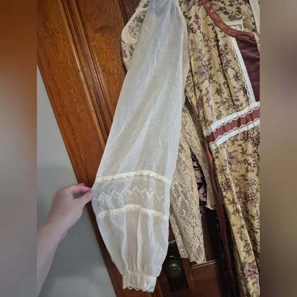 Vintage Gunne Sax Peasant Dress - Picture 5 of 16